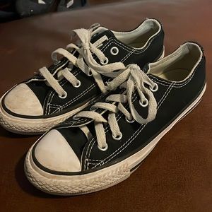Black kids size 13 Converse
